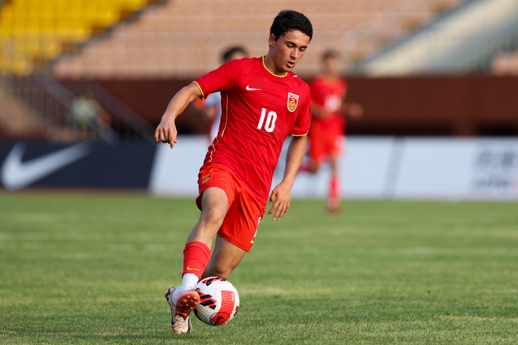 足球報(bào):U17國足集結(jié)開訓(xùn),將與07年齡段精英隊(duì)進(jìn)行兩場(chǎng)熱身賽