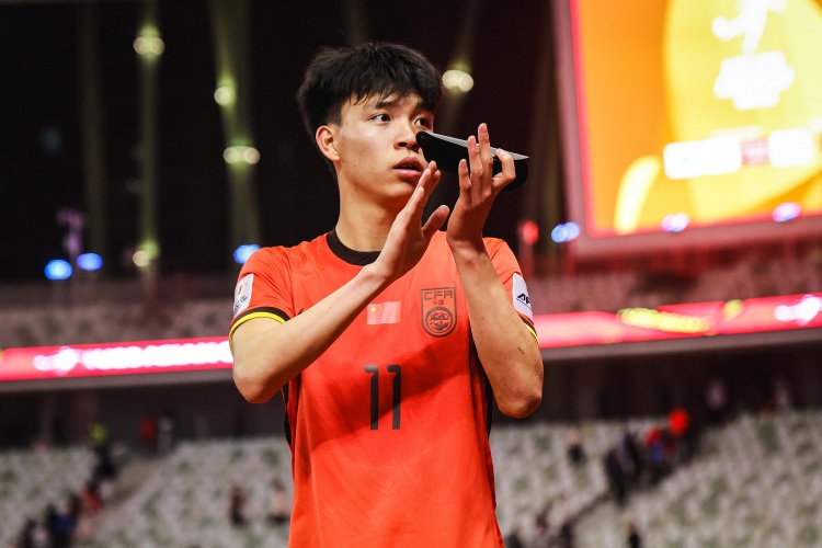 朱藝:沒(méi)去成世青賽并不是世界末日 18—23歲是球員發(fā)展5年黃金期